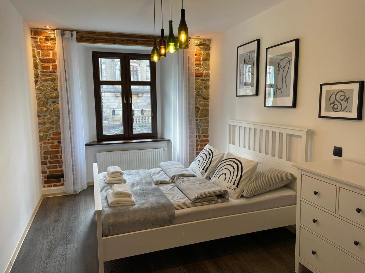 Apartament Przy Ratuszu Kladsko Exteriér fotografie