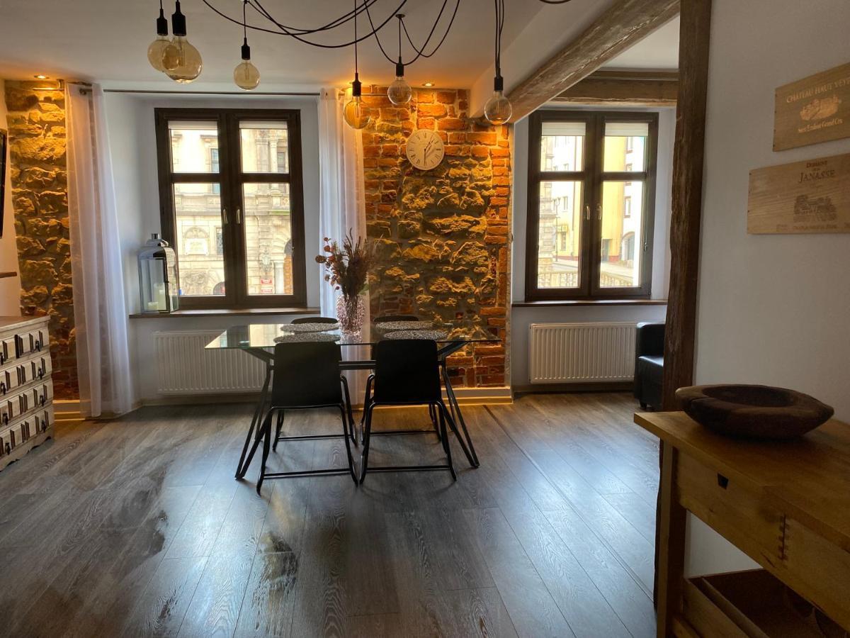 Apartament Przy Ratuszu Kladsko Exteriér fotografie