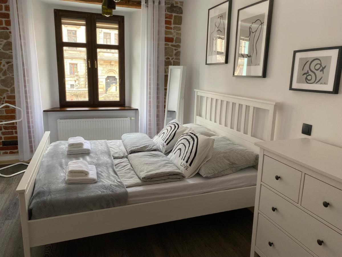 Apartament Przy Ratuszu Kladsko Exteriér fotografie