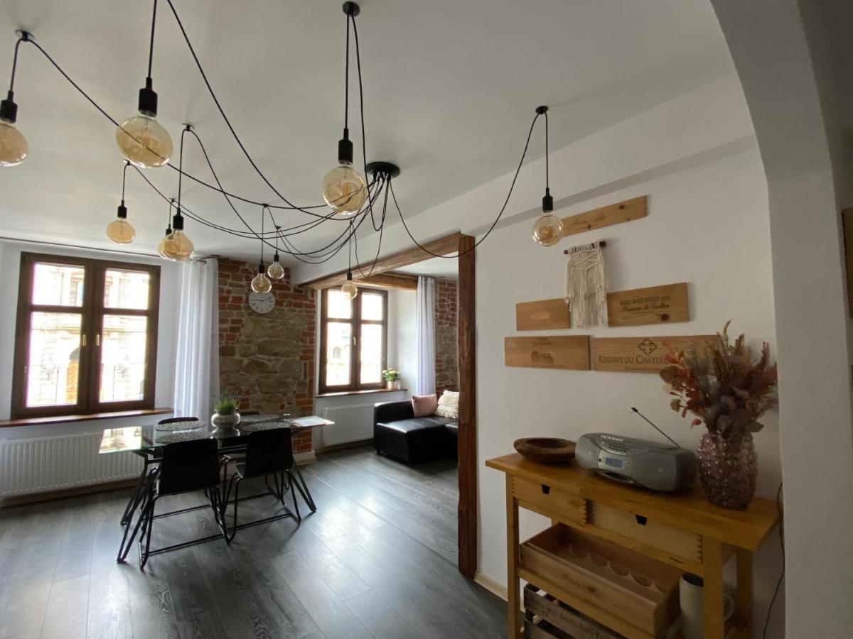 Apartament Przy Ratuszu Kladsko Exteriér fotografie